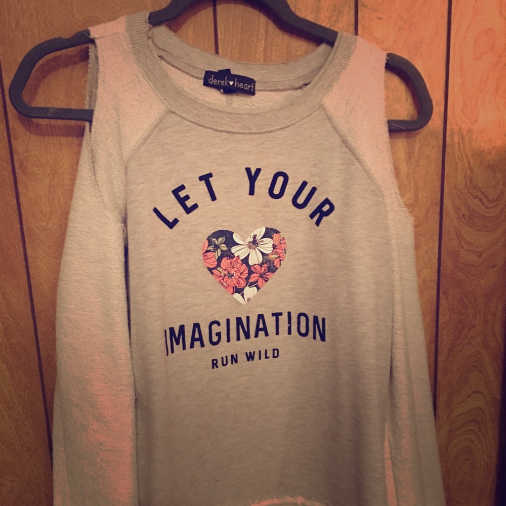 Shoulder less sweatshirt